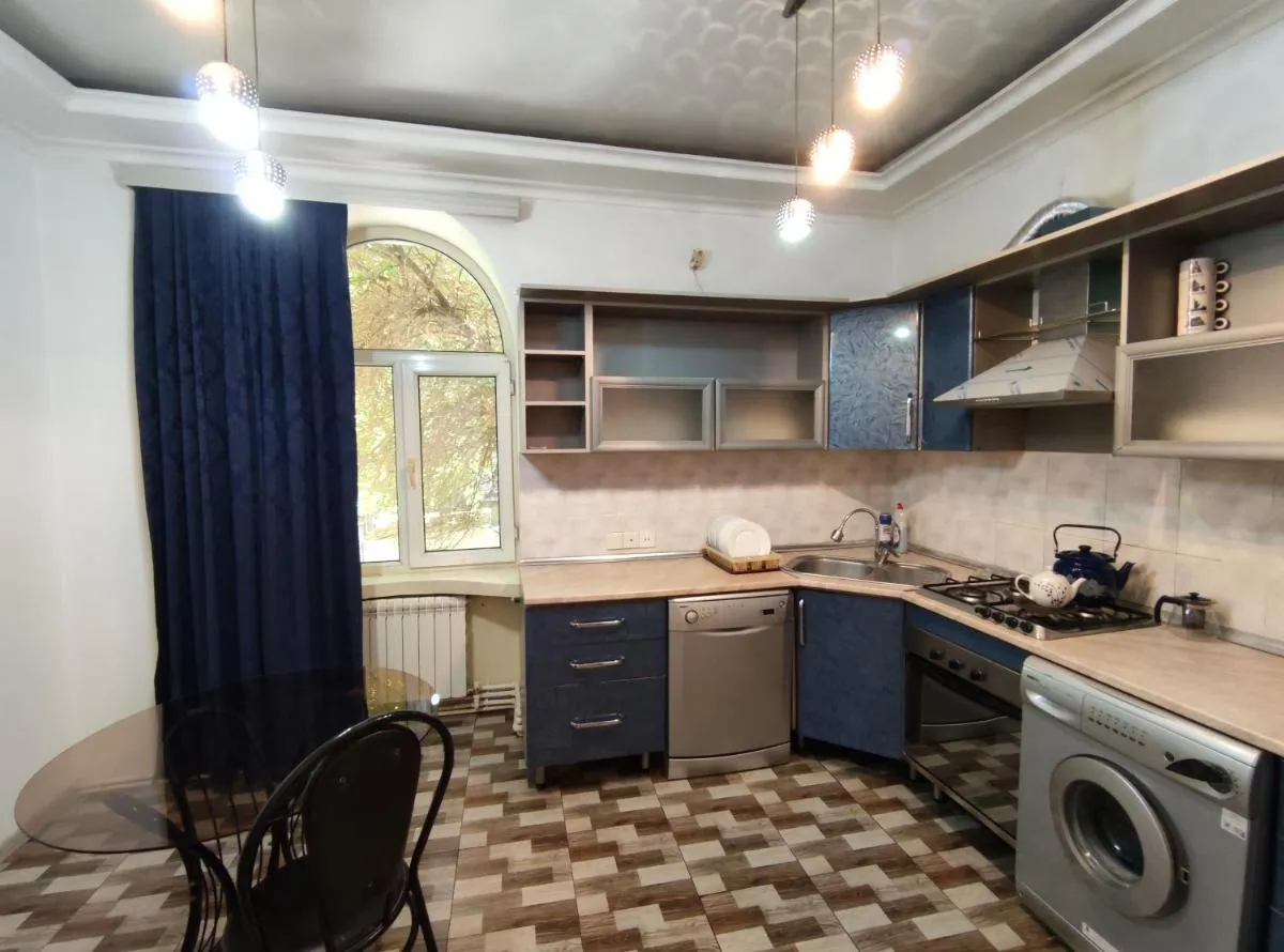 Image 3 of 4 rooms cosy apartment in architectural monument of history and culture building of local significance of Azerbaijan.