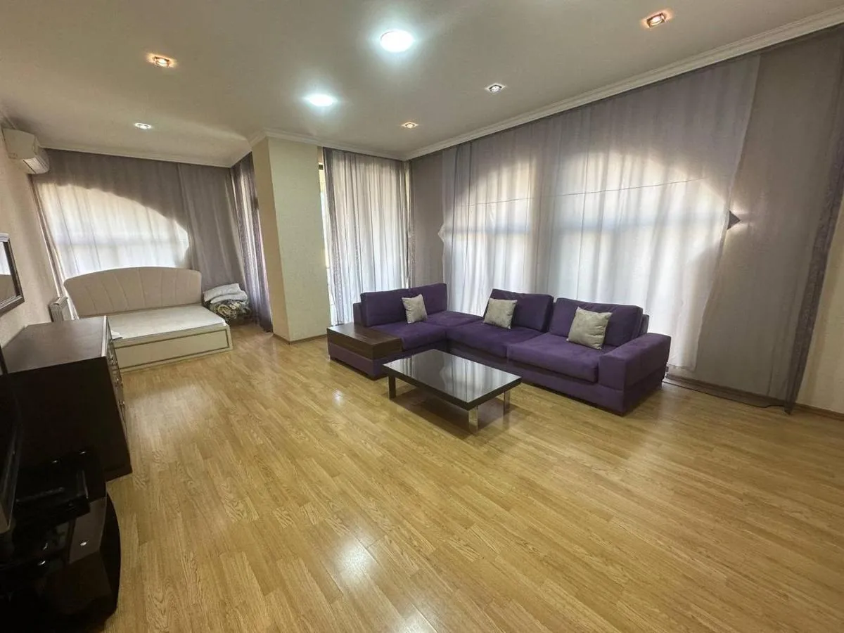 Image 4 of Amazing Apartment Center