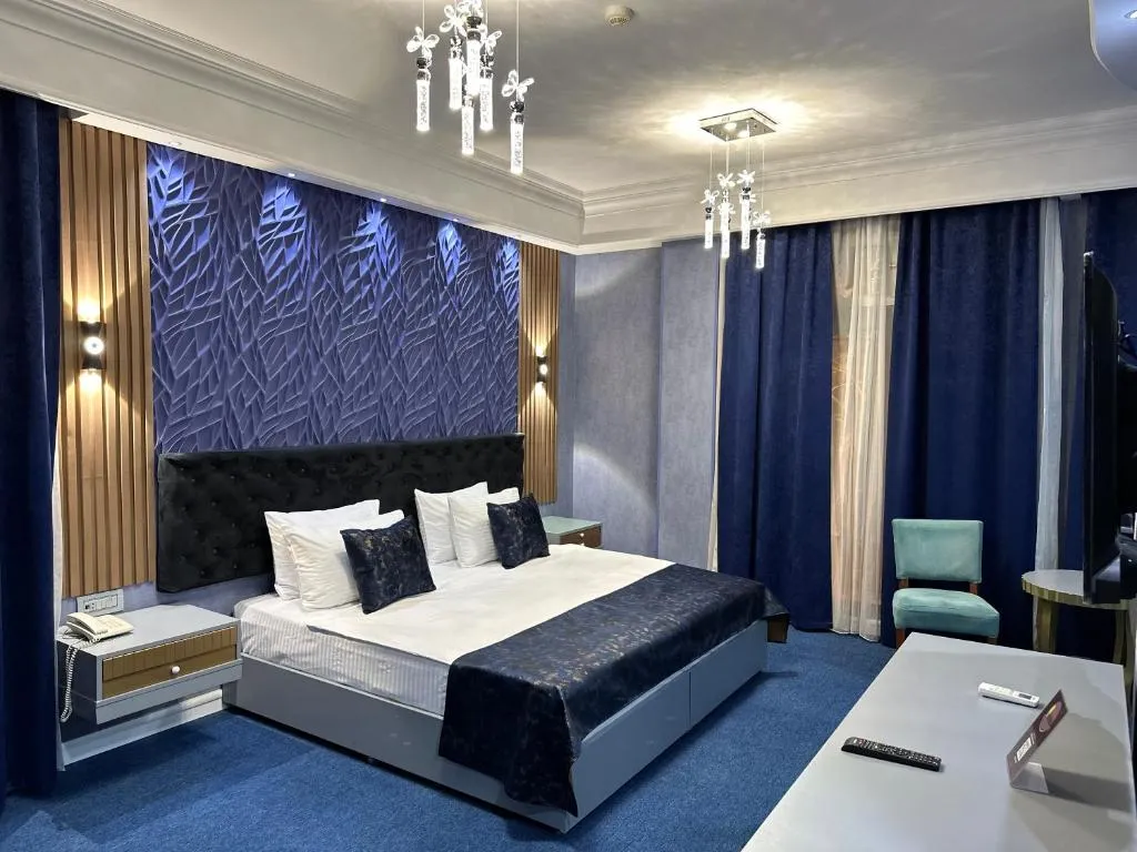 Image of Amber Hotel
