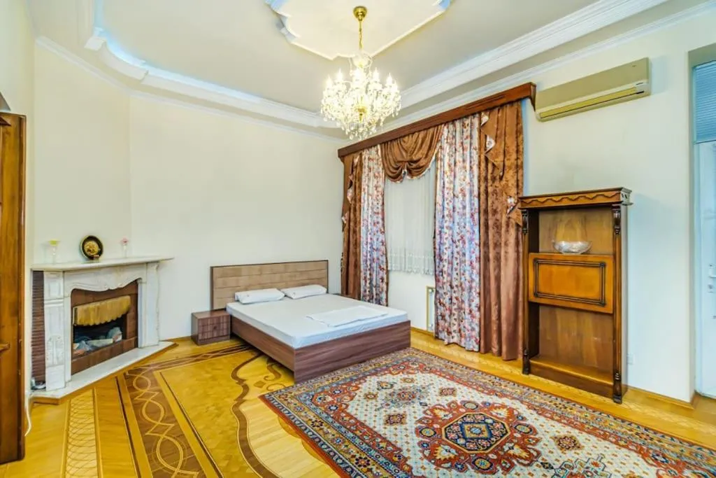 Image 6 of Apartment in the Central Garden