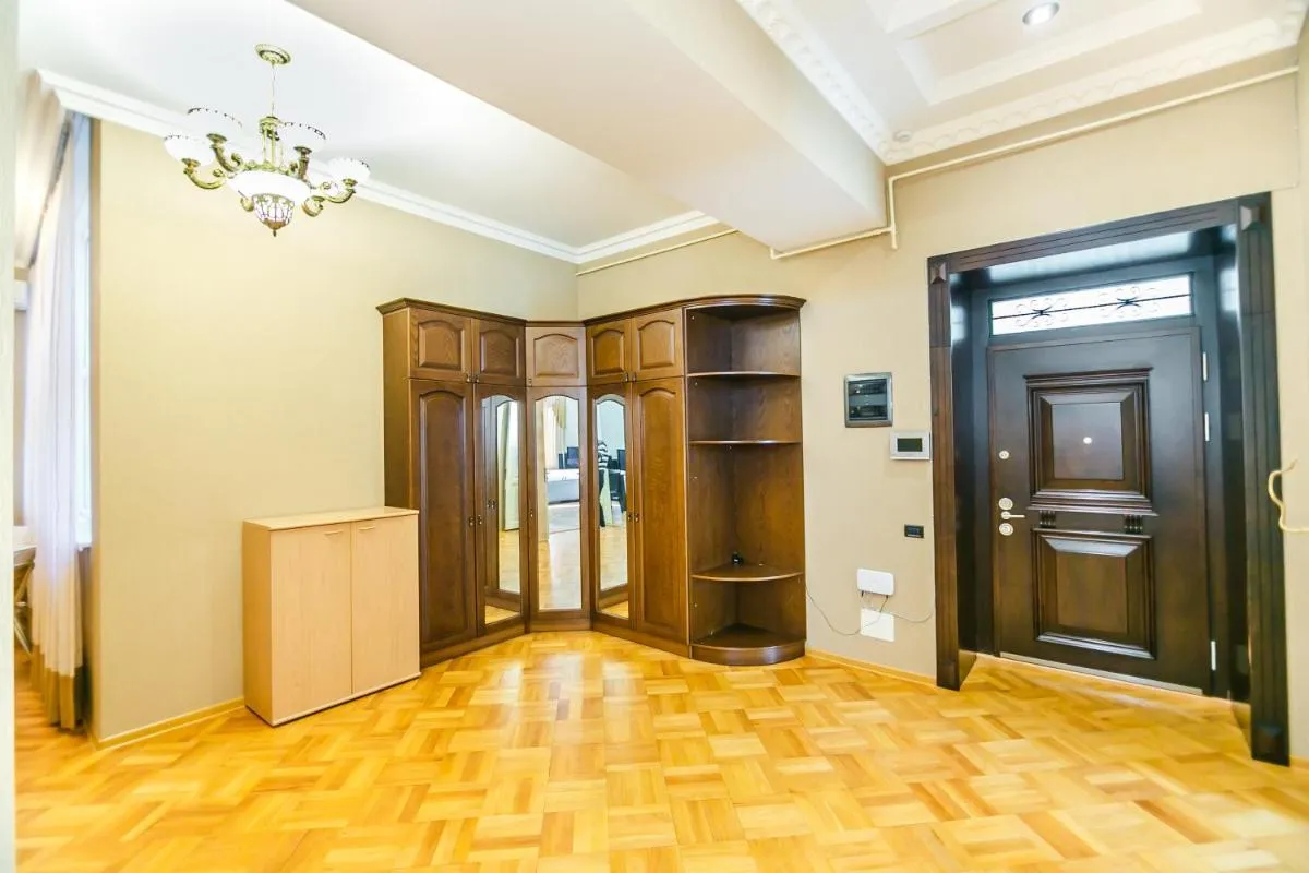 Image 6 of Apartment on Metro Sahil