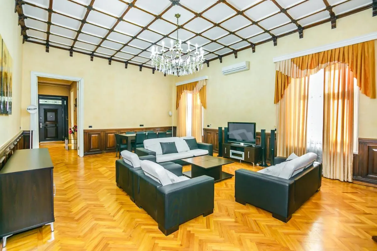 Image 4 of Apartment on Metro Sahil