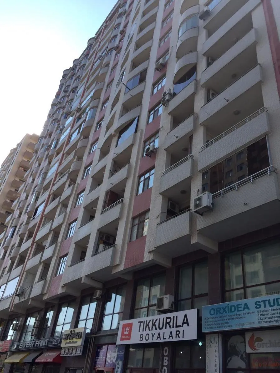 Image 5 of Apartment on MirQasimov st.29