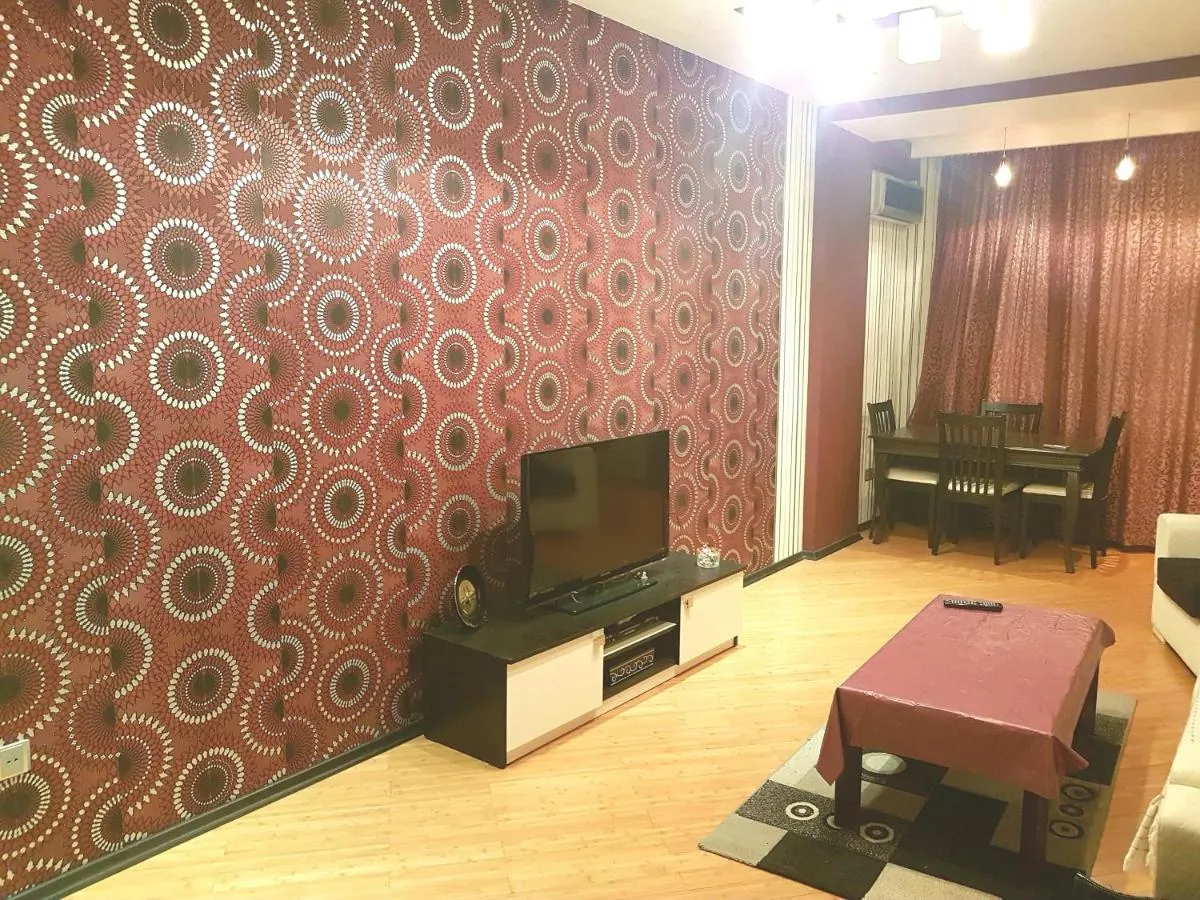 Image 4 of Apartment on MirQasimov st.29