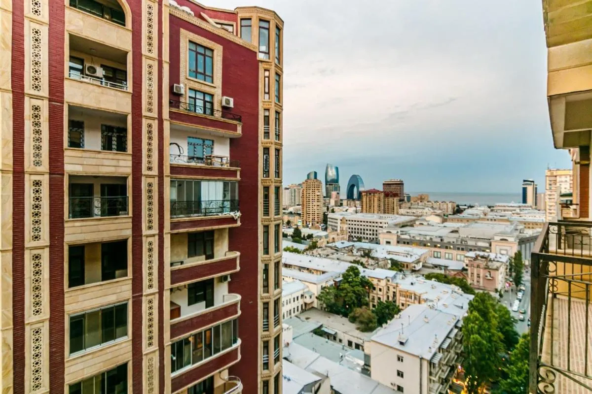 Image 5 of Apartment view to City