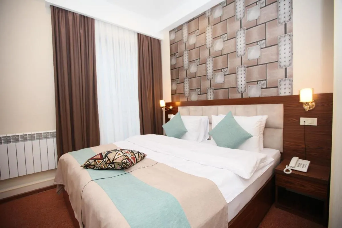 Image 1 of Auroom Hotel