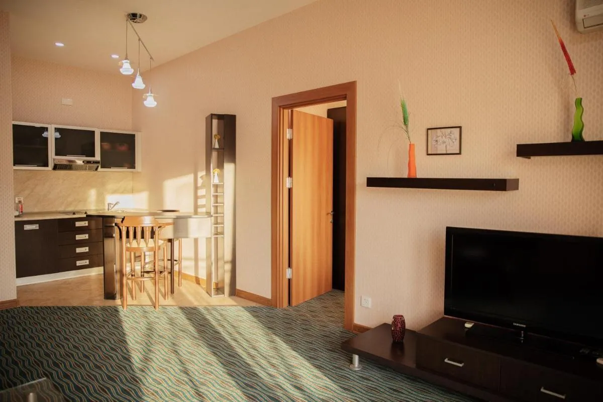 Image 3 of Austin Hotel Baku