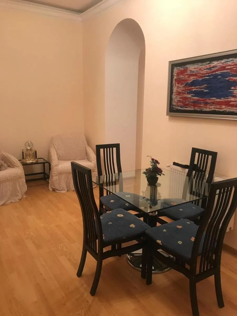 Image 4 of Azneft Garden Apartment