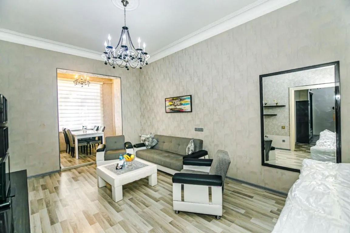 Image of Azneft Square Deluxe Apartment