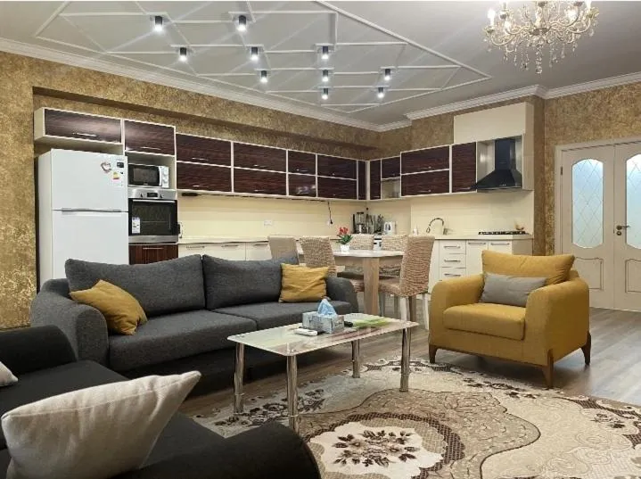 Image 3 of Azur Luxury VIP
