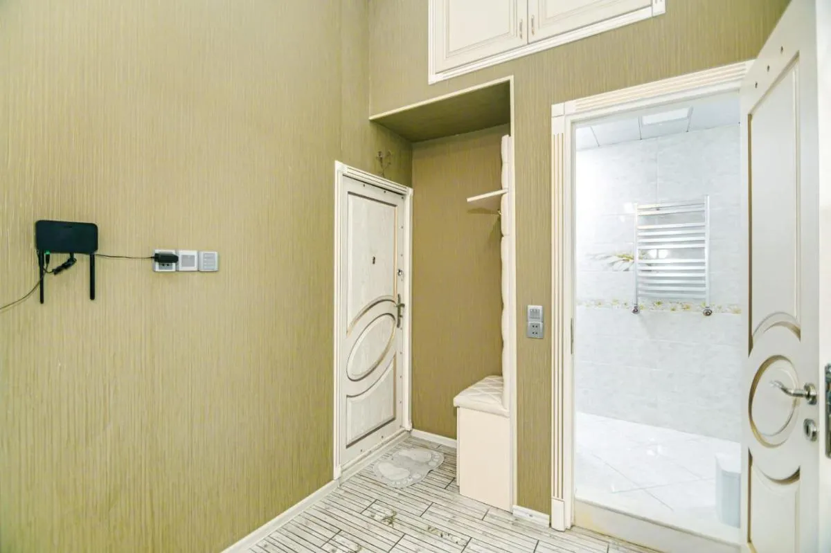 Image 2 of BLUE EYES Apartment
