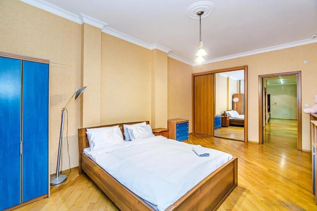 Image 1 of Baku Apartment AB21