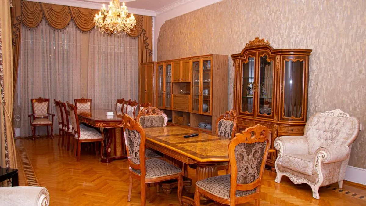 Image 1 of Baku Badamdar Apartment Villa