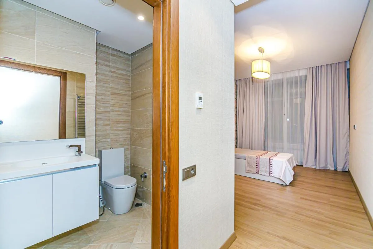 Image 6 of Baku İn Front of Ritz Carlton hotel apartment