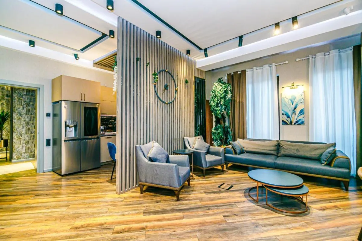 Image 2 of Baku Smart Rixos Apartment