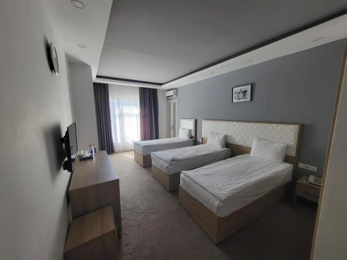 Image 1 of Baku Tour Hotel & Hostel