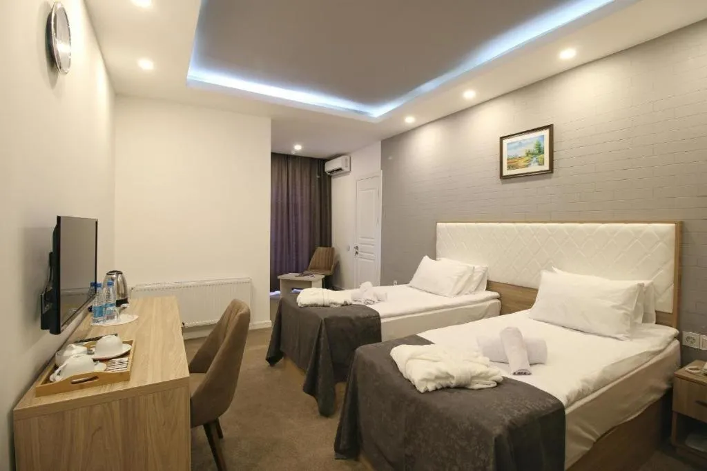 Image 4 of Baku ZamZam Hotel