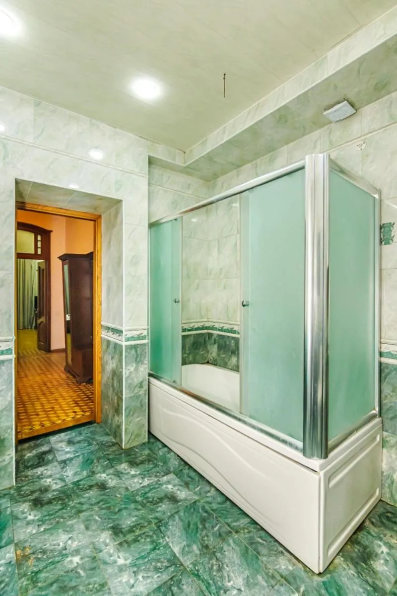 Image 3 of Big Apartment Saray