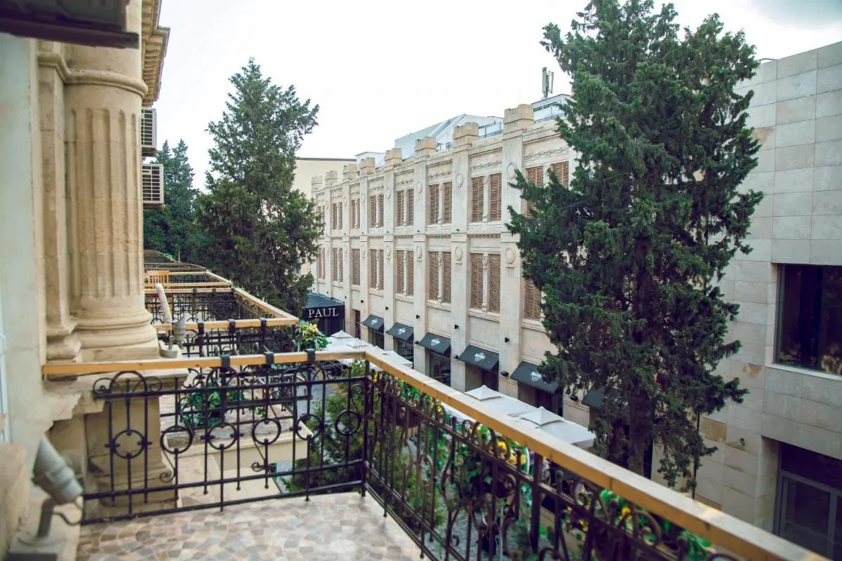 Image 5 of Bristol Hotel