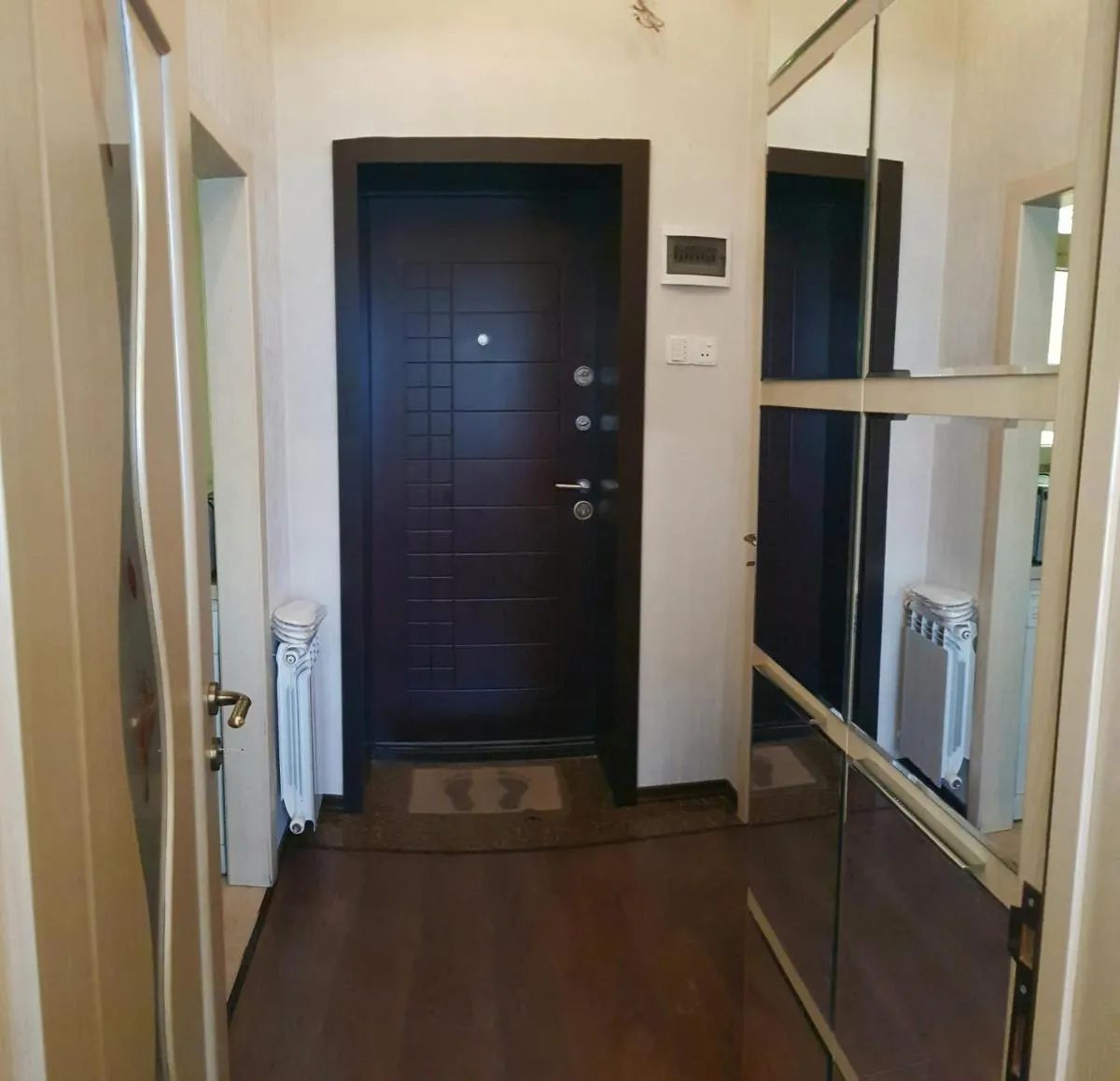 Image 2 of Central Baku Luxury Apartment on Nizami Street