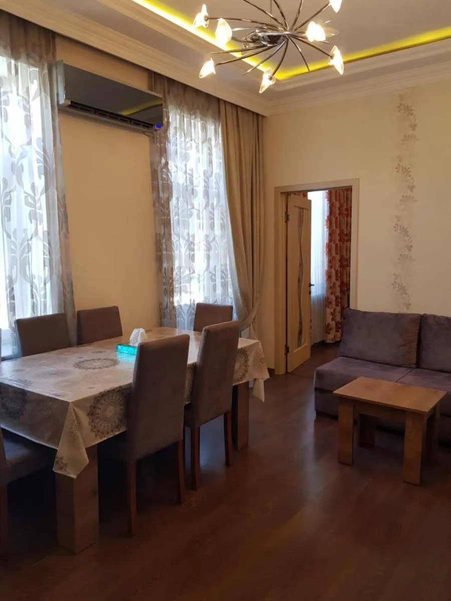 Image 3 of Central Baku Luxury Apartment on Nizami Street