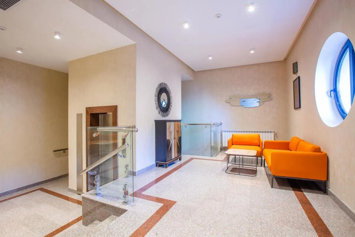 Image 4 of City Park Hotel