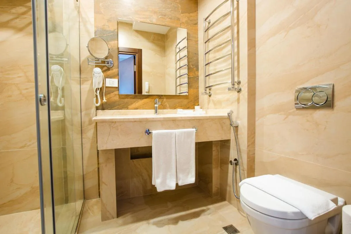 Image 1 of City Park Hotel