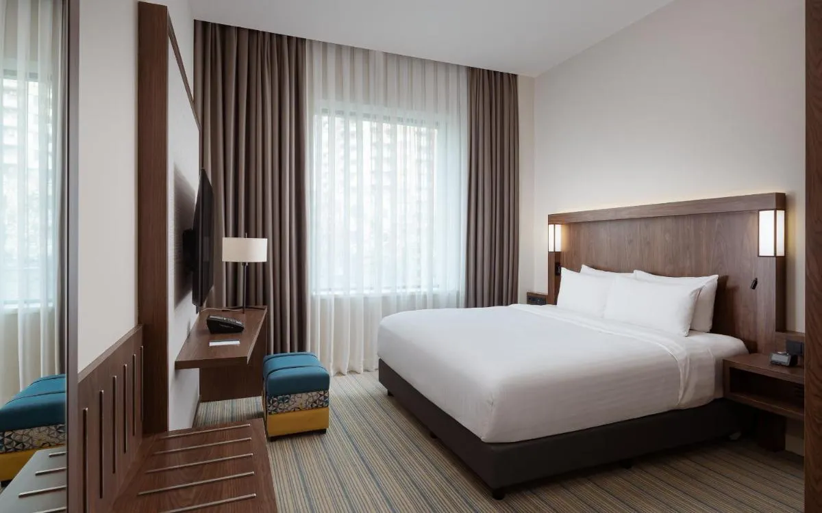 Image 6 of Courtyard by Marriott Baku