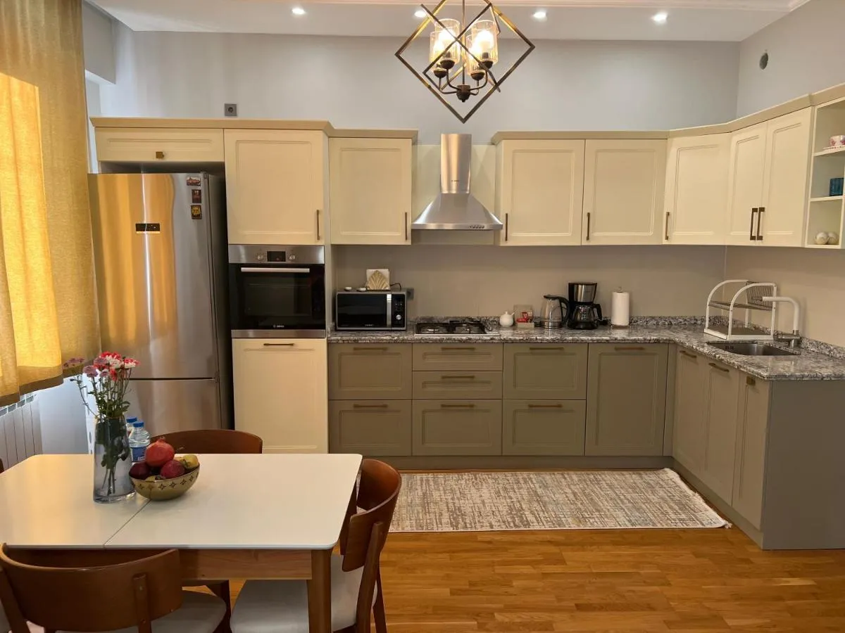 Image 3 of Cozy & Spacious Apartment