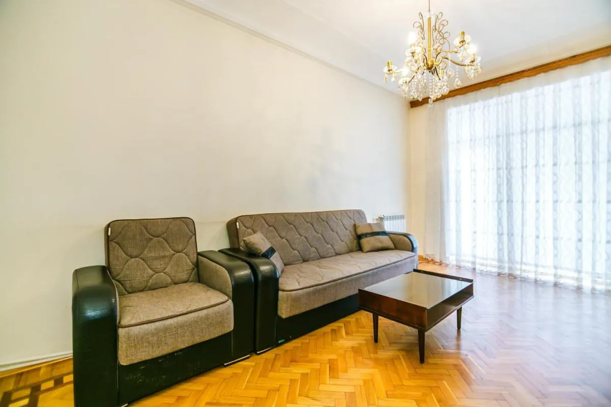 Image 3 of Deluxe Apartment 130
