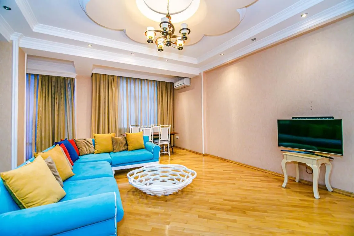 Image of Deluxe Apartment 142/43