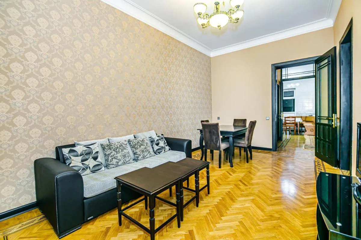 Image 3 of Deluxe Apartment 20