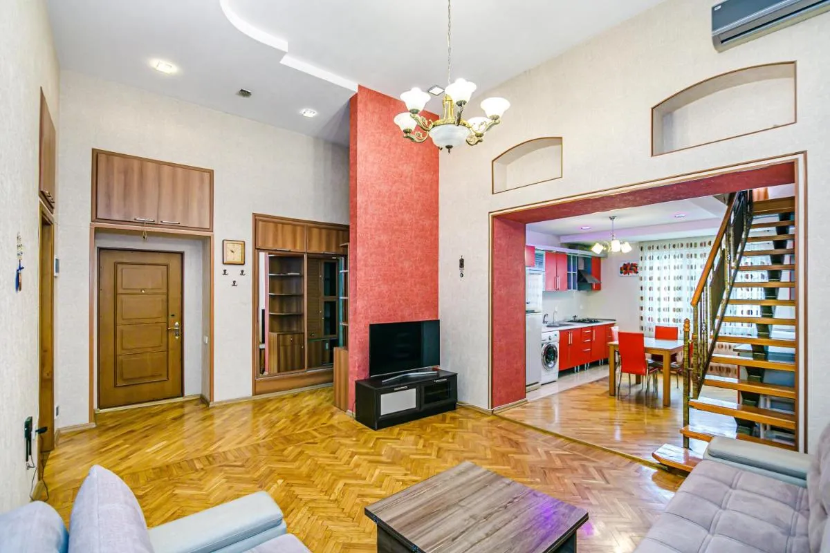 Image 2 of Deluxe Apartment 20/67