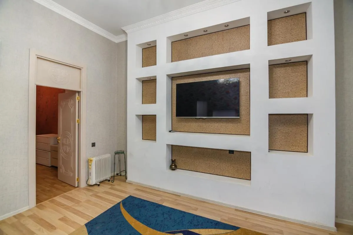 Image 4 of Deluxe Apartment 9