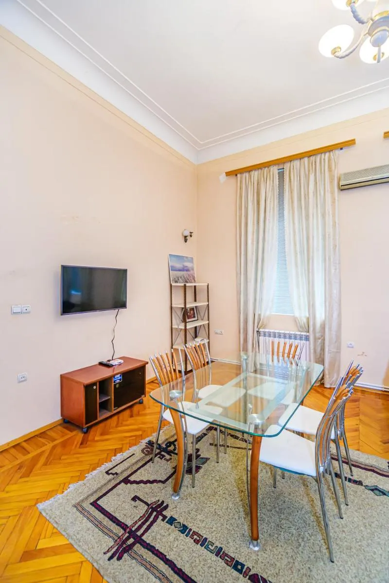 Image 5 of Deluxe Apartment 91