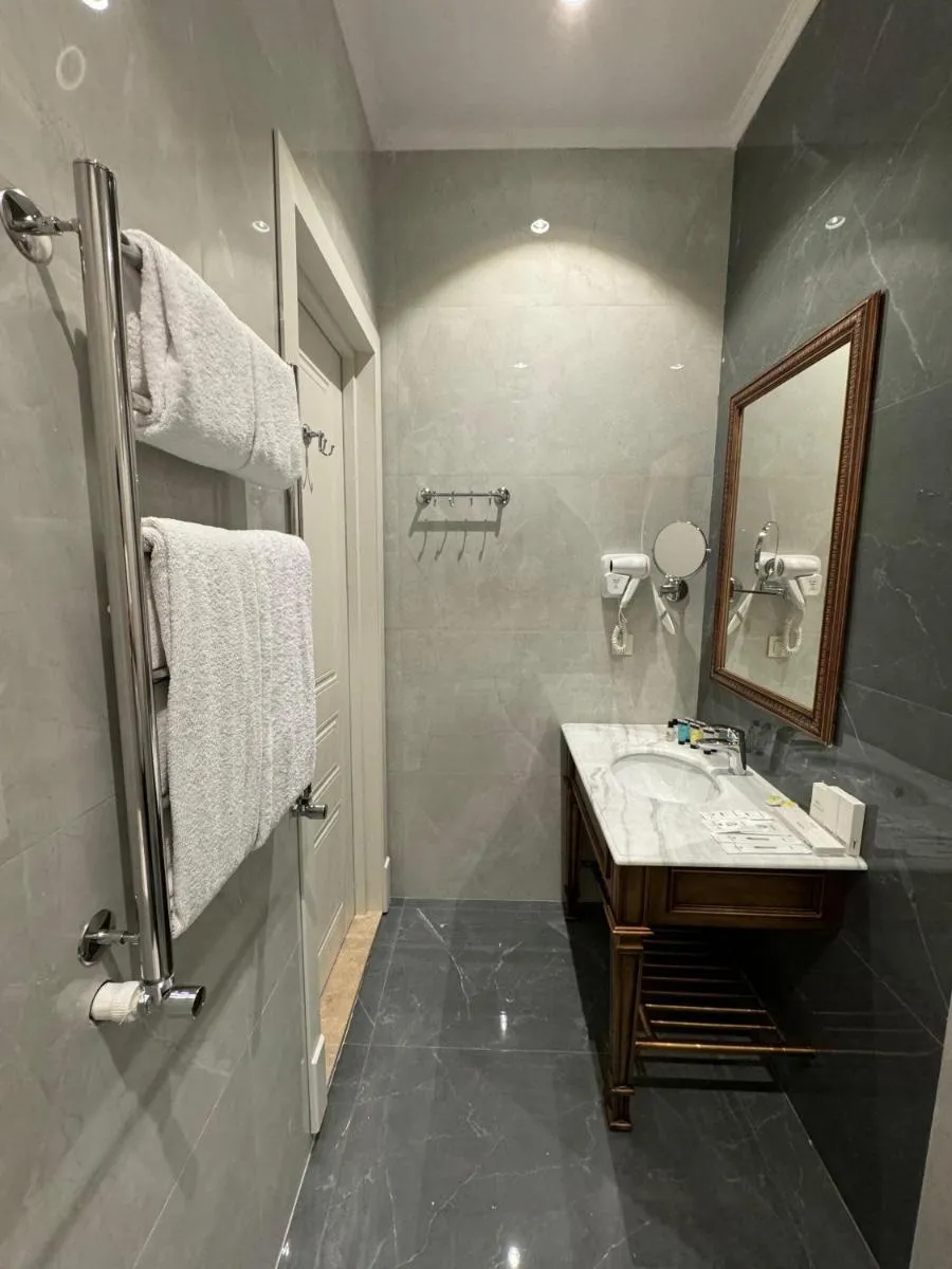 Image 3 of Falcon City Center Apartment