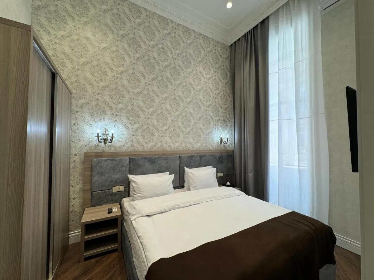 Image 1 of Falcon City Center Apartment