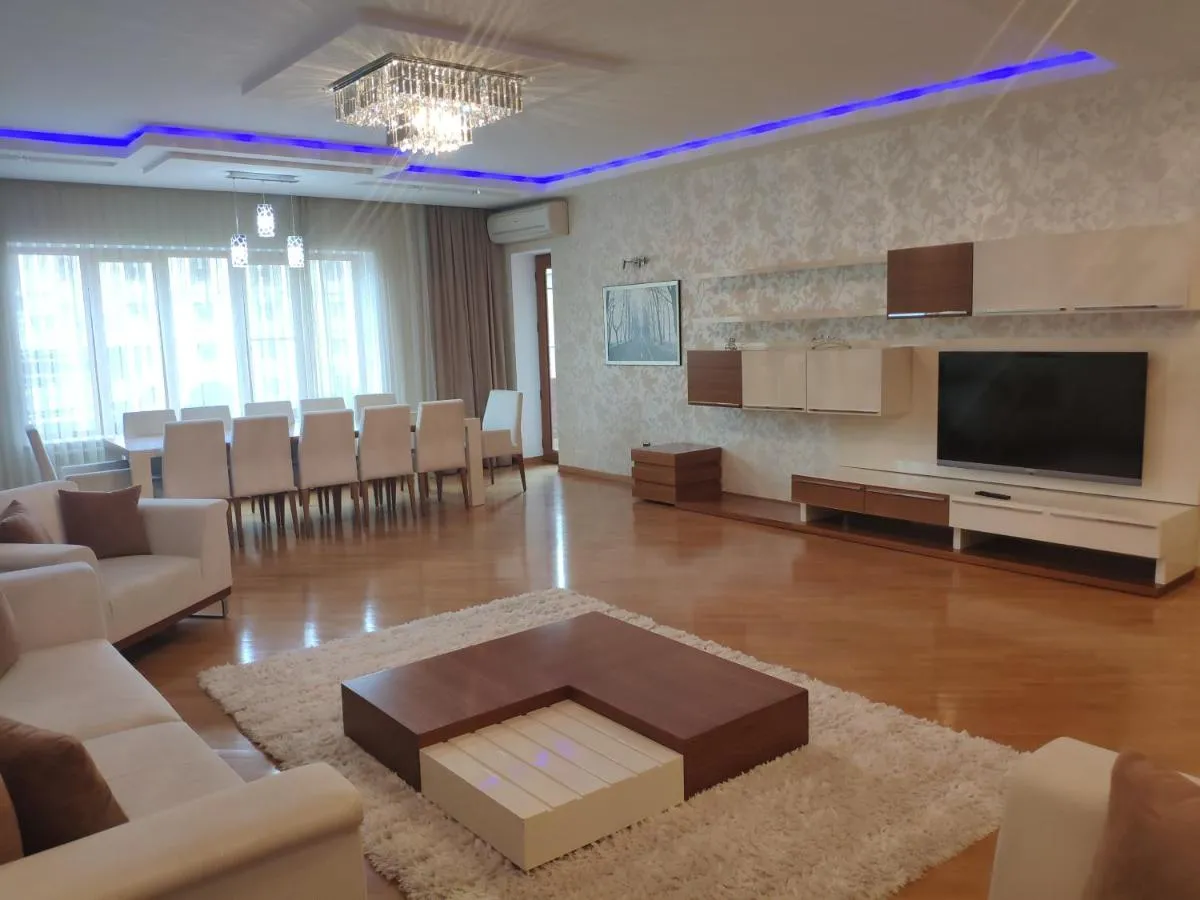 Image 4 of Family Nizami Apartment