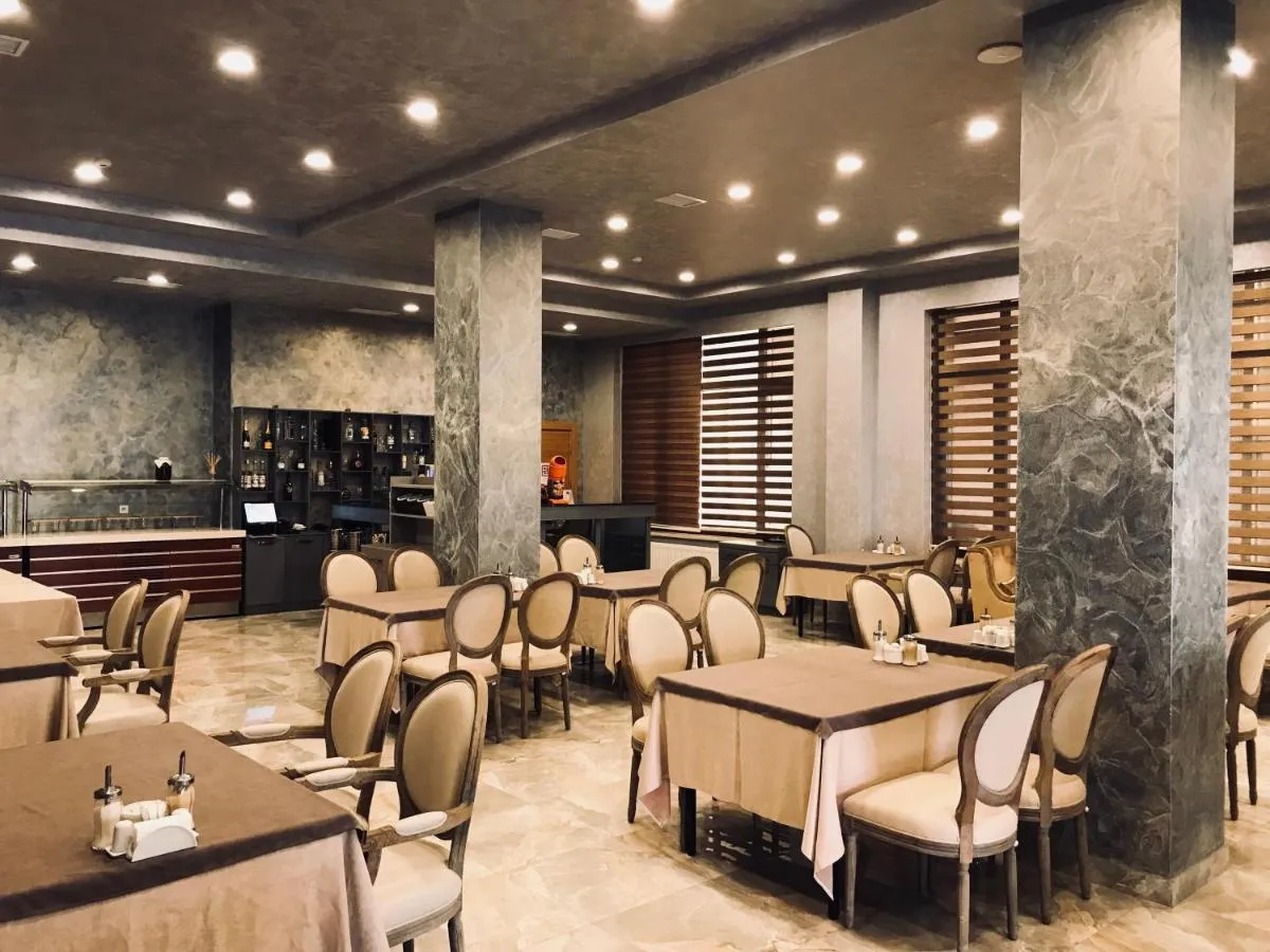 Image 4 of GM City Hotel