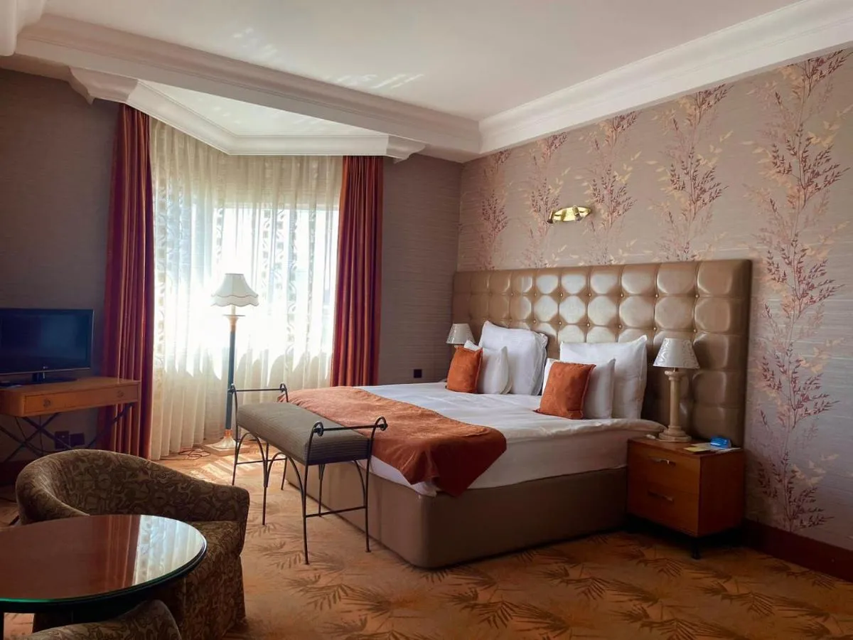 Image 1 of Grand Hotel Europe