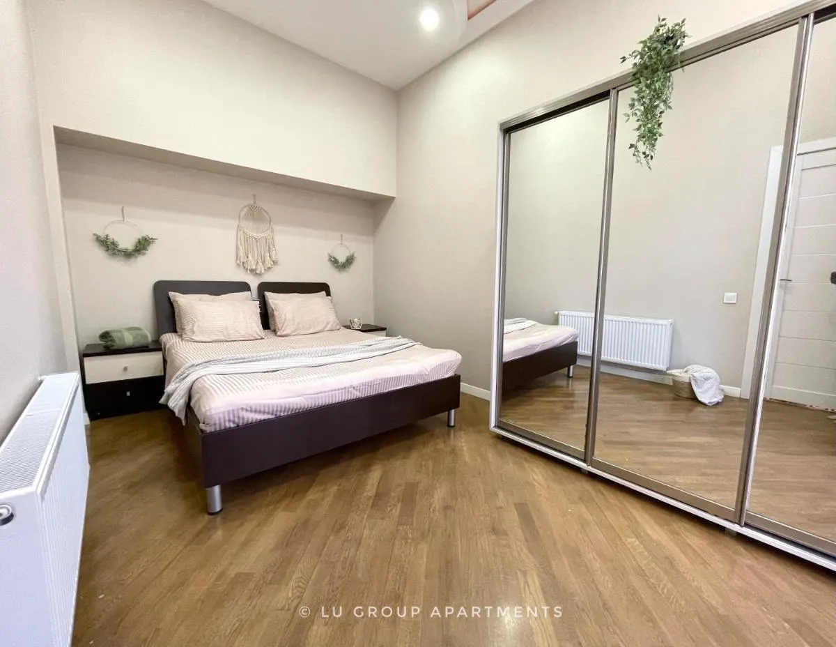 Image 1 of Greenlights Apartment