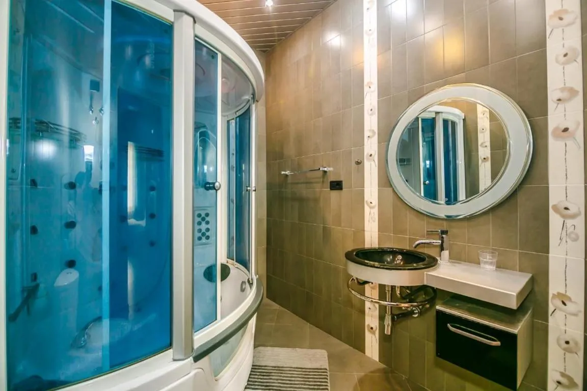 Image of HOTEL APARTMENT VIP NEAR COURTYARD MARRIOTT