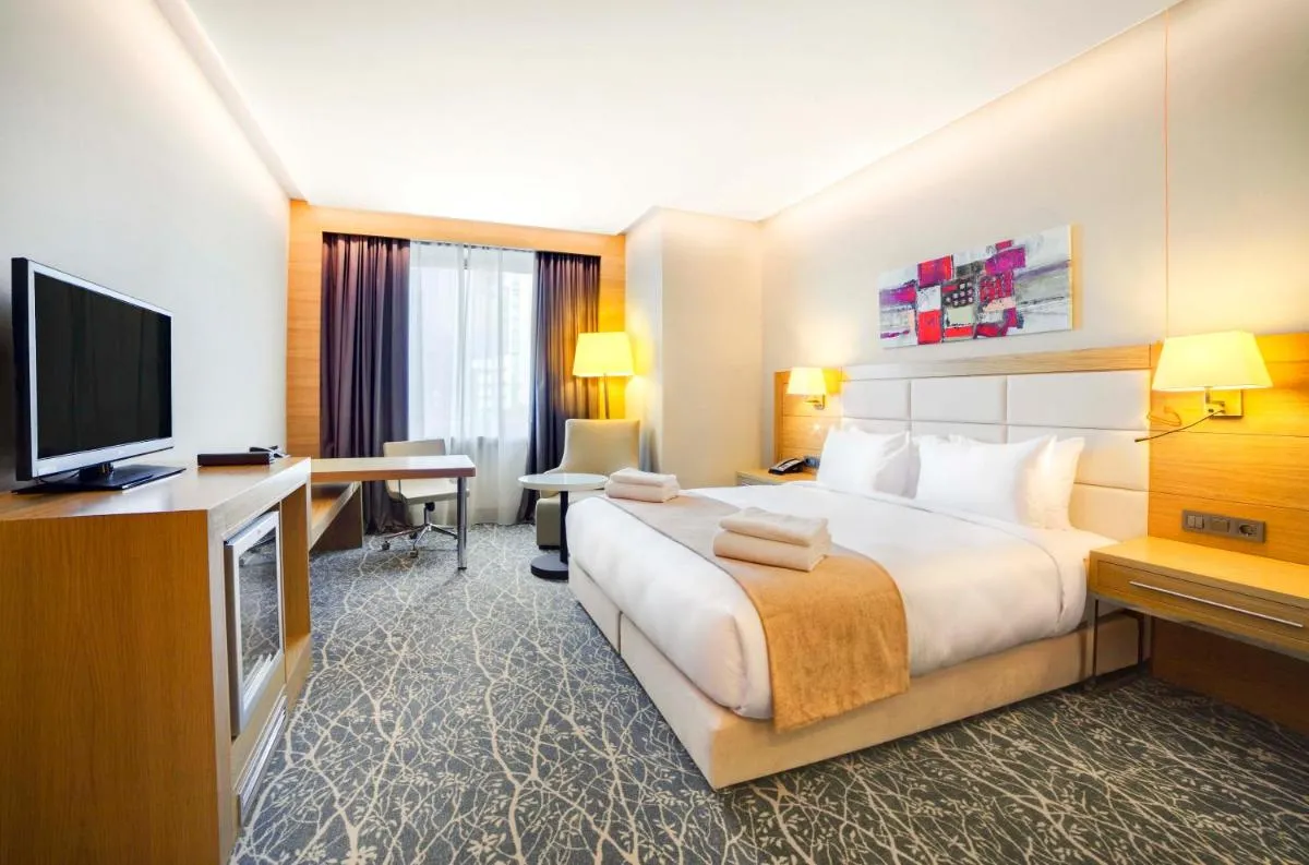 Image 6 of Holiday Inn Baku, an IHG Hotel