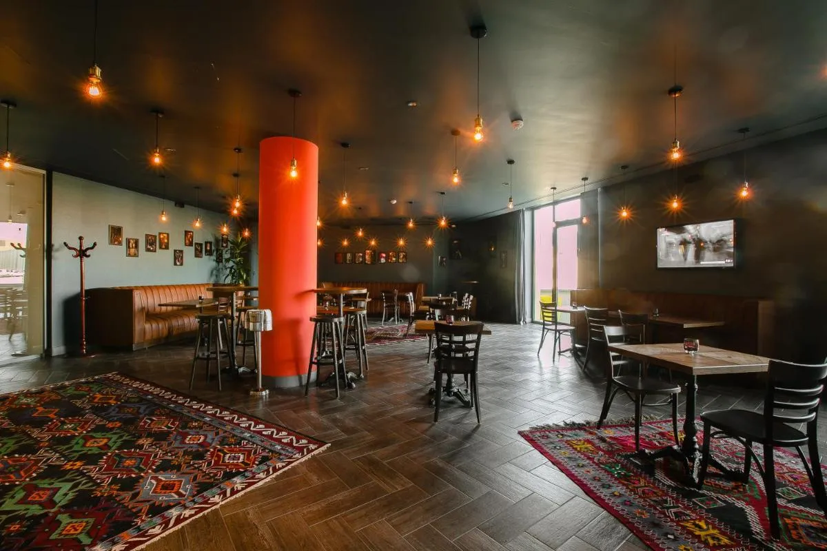 Image 4 of HomeBridge Hotel Apartments