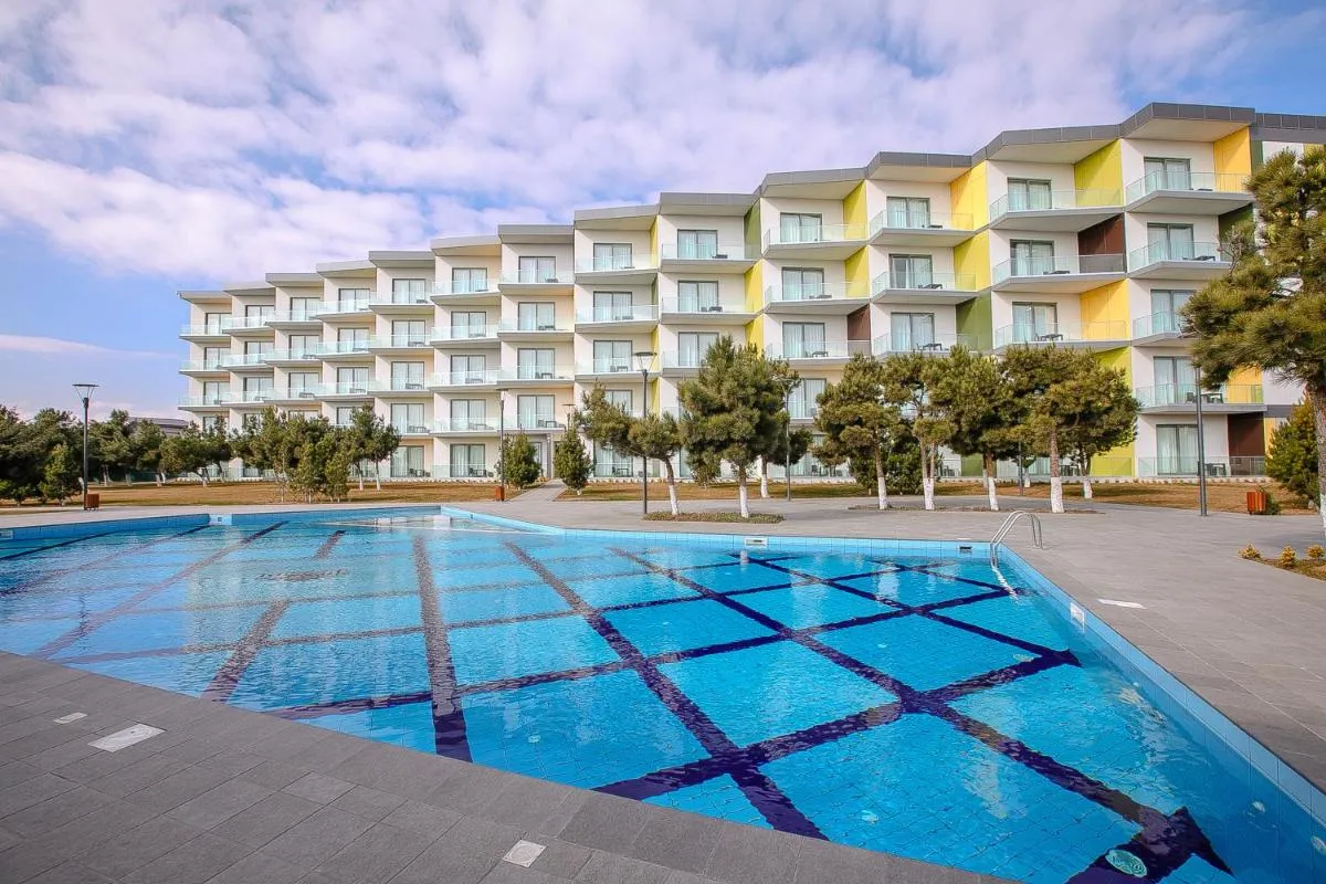 Image 3 of HomeBridge Hotel Apartments