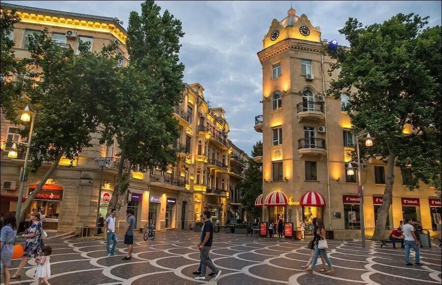 Image 2 of Hotel Empire Business Baku