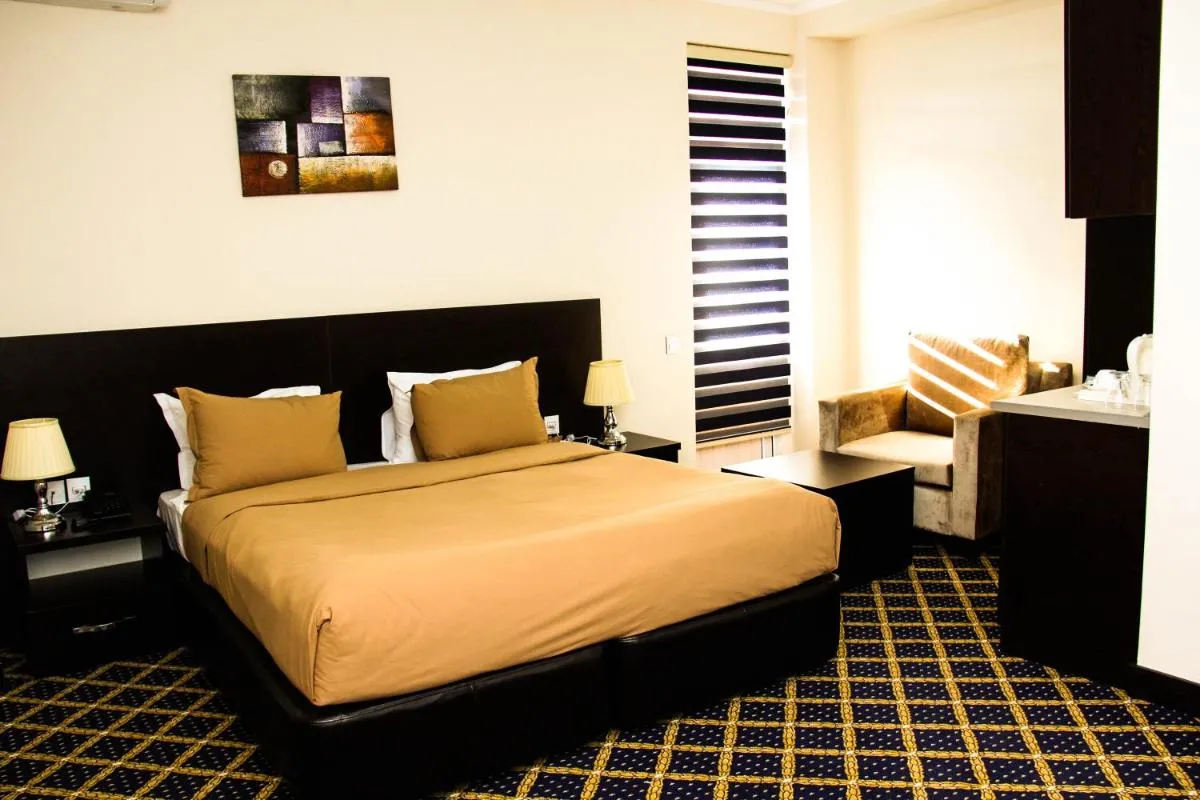 Image 6 of Kristal Hotel