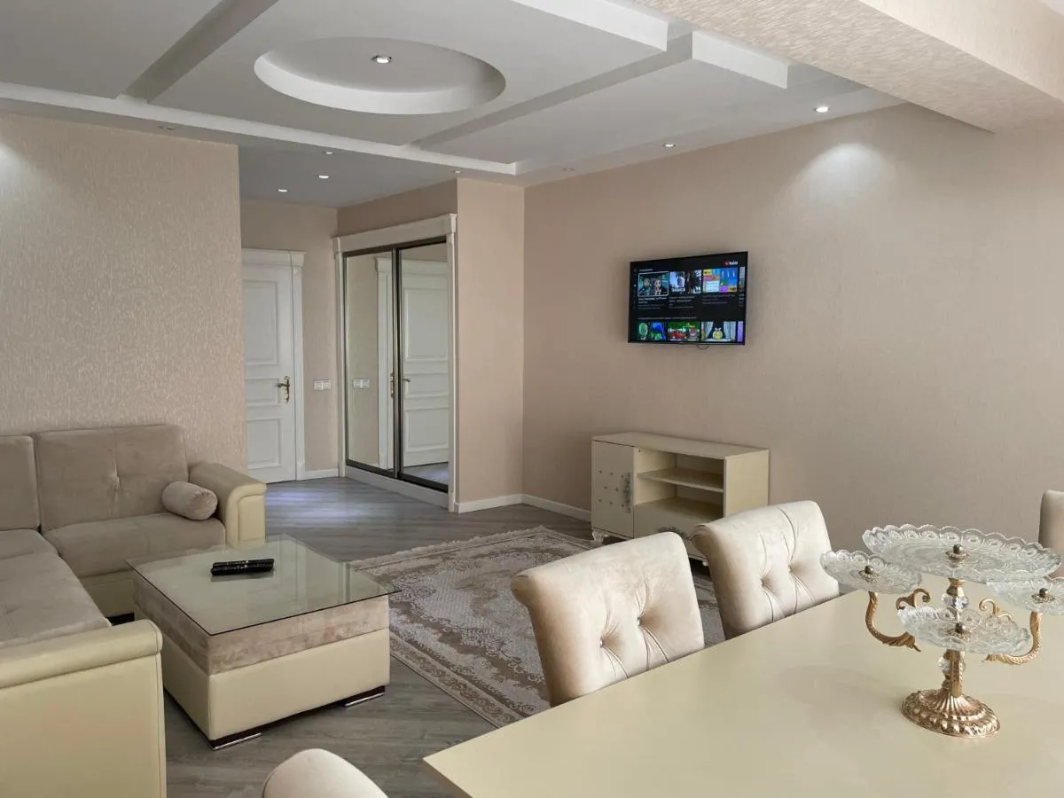 Image 4 of Lux Apartment