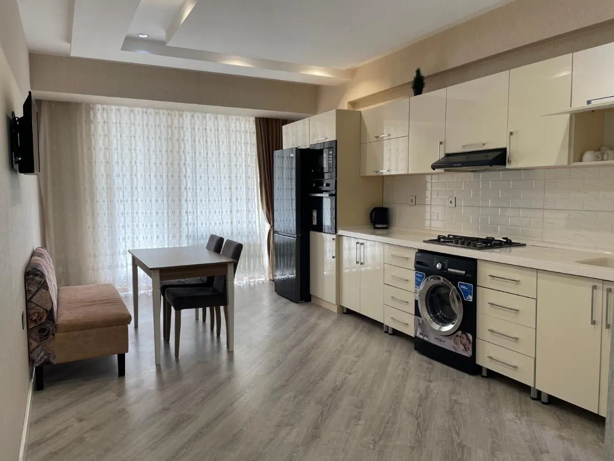 Image 3 of Lux Apartment