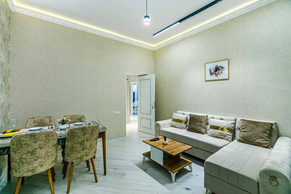 Image 3 of Luxury Nizami family apartment